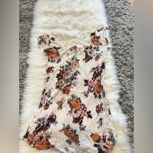 Floral print cream dress